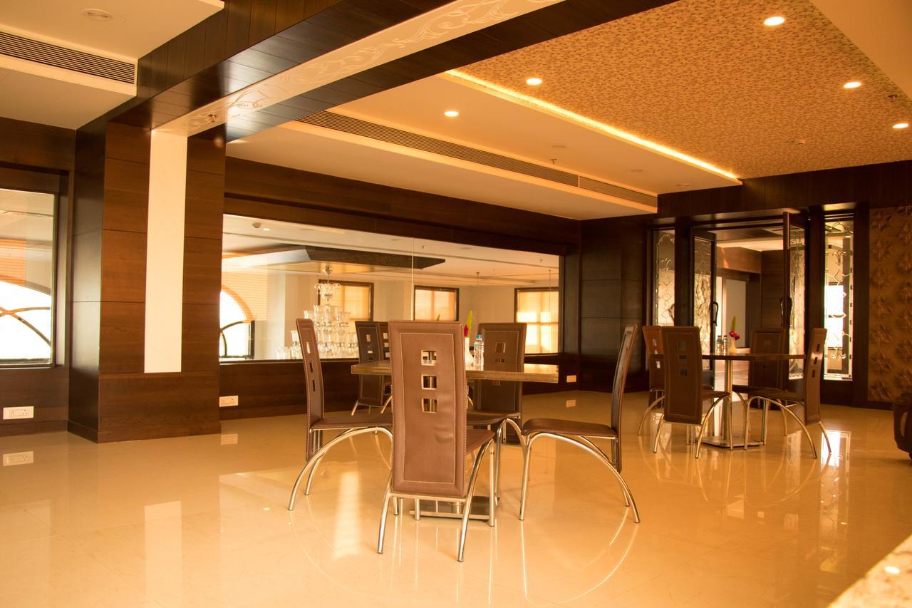 Regenta Central Indore Exterior photo